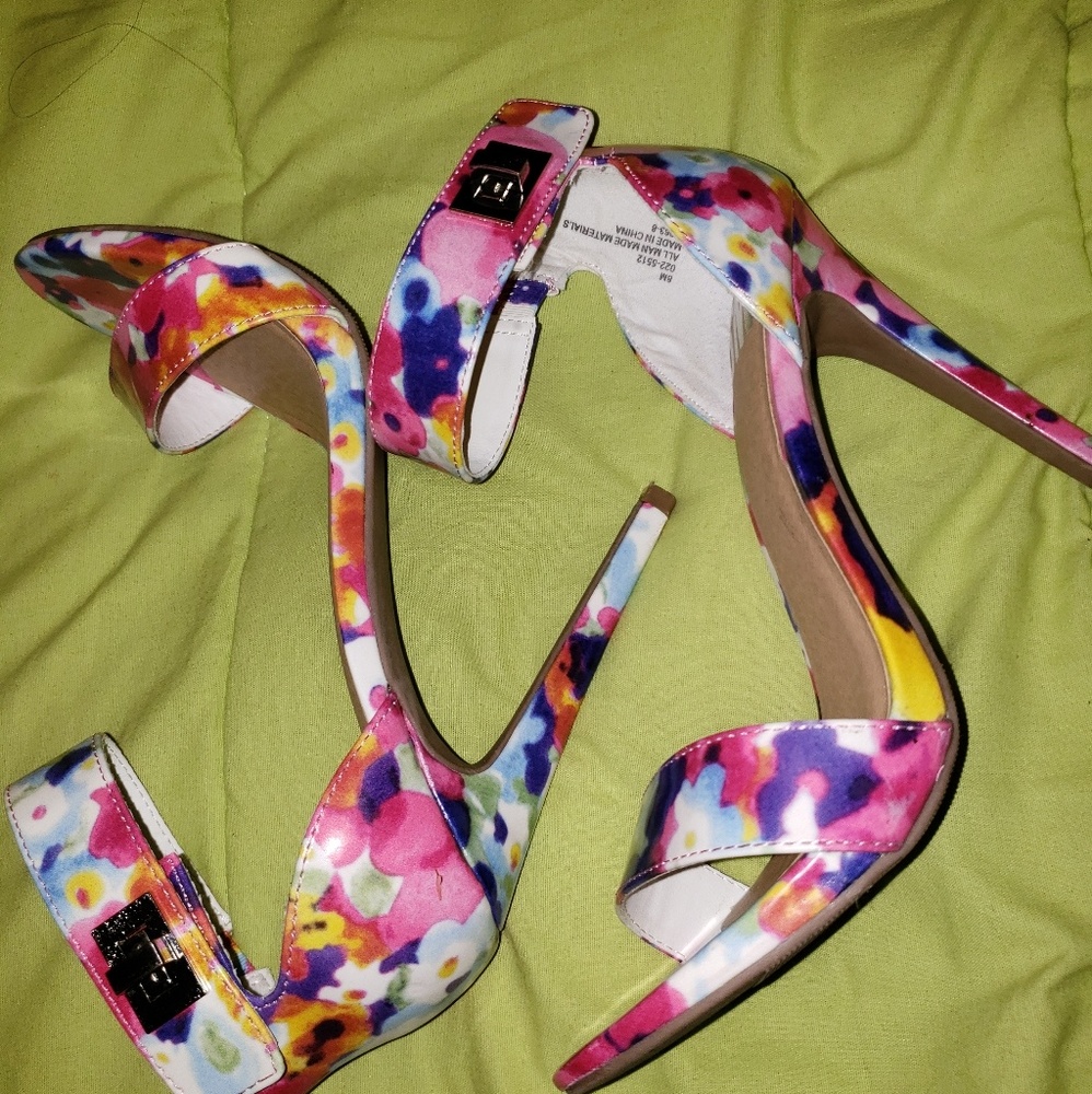 Open toe heels!